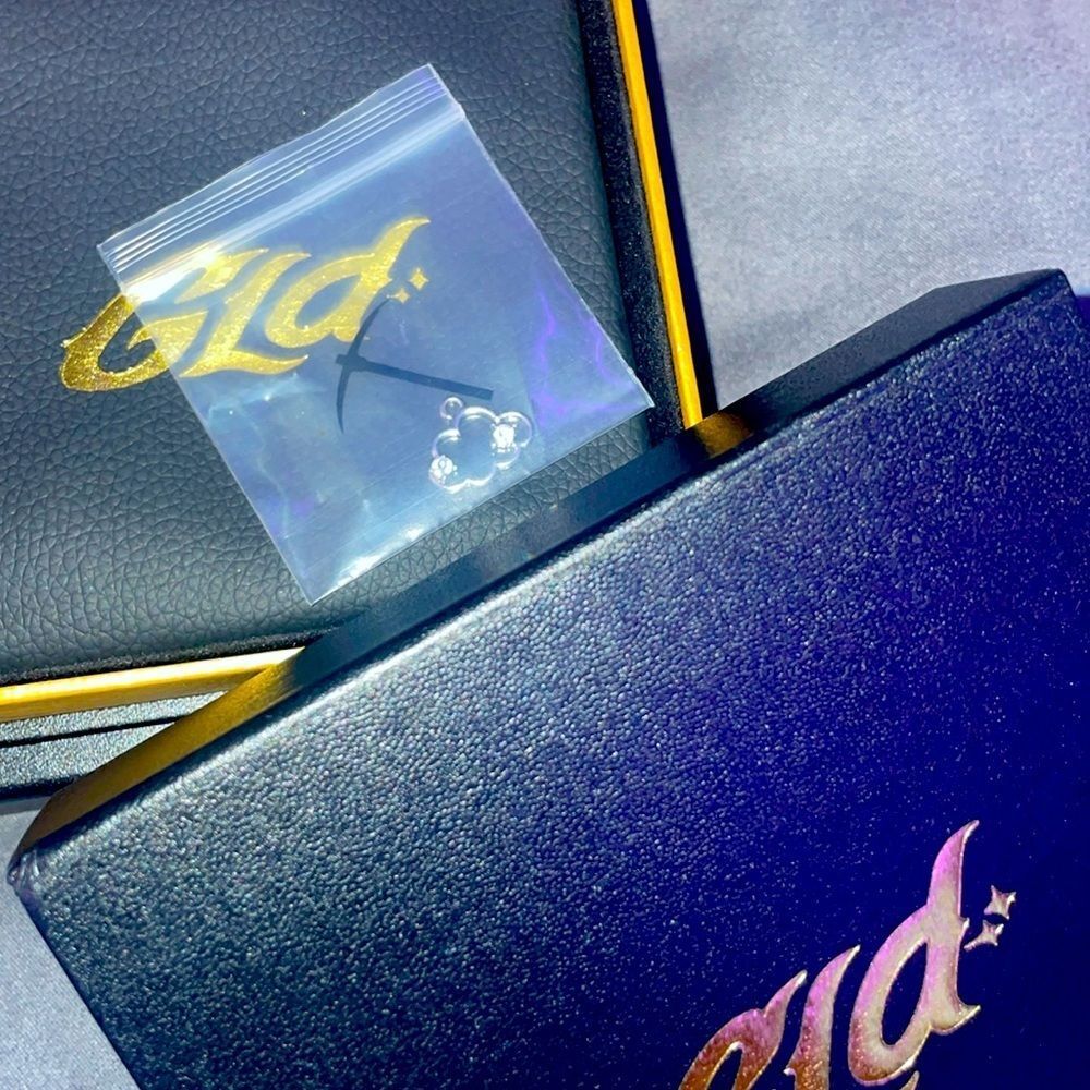 GLD NWT cloud pendant *only* brand new☁️